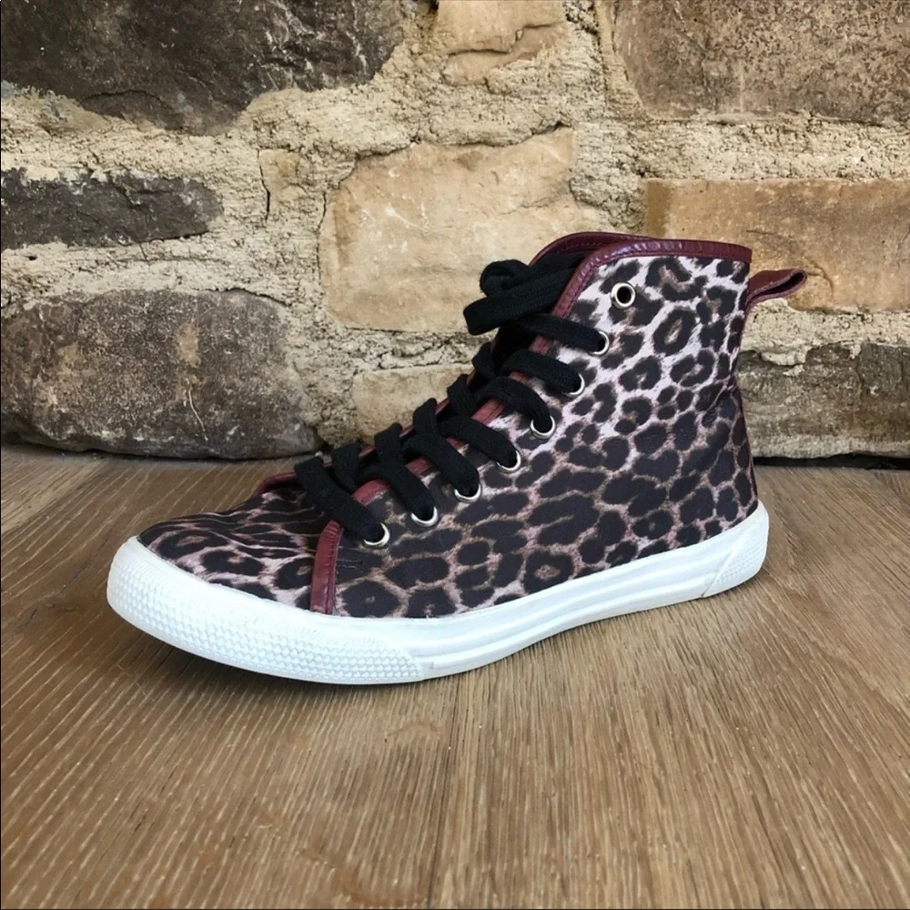🔥🔥SALE🔥🔥ZIMMERMAN LEOPARD print sneakers Y2K sz 7 price firm!